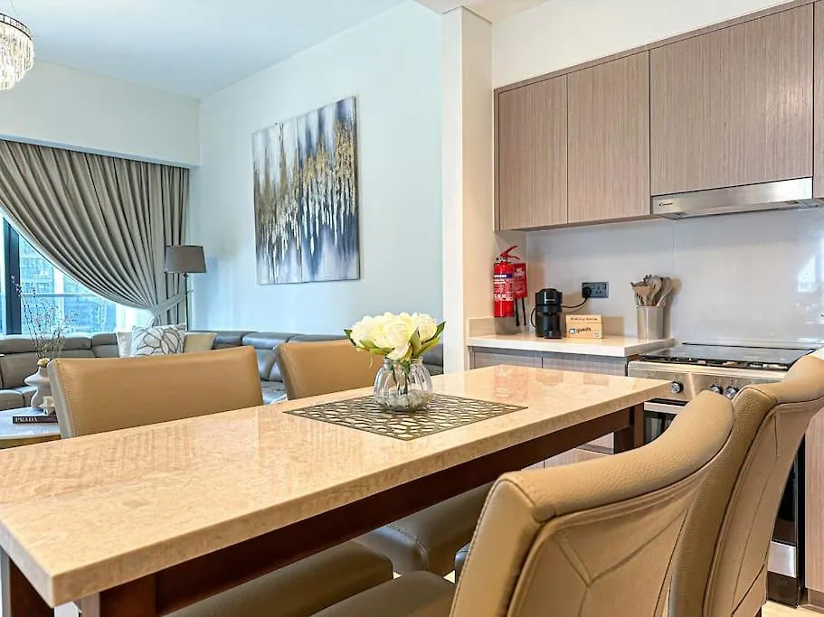 Higuests - Beautiful 2Br On 35Th Floor With Amazing City View Apartment Dubai